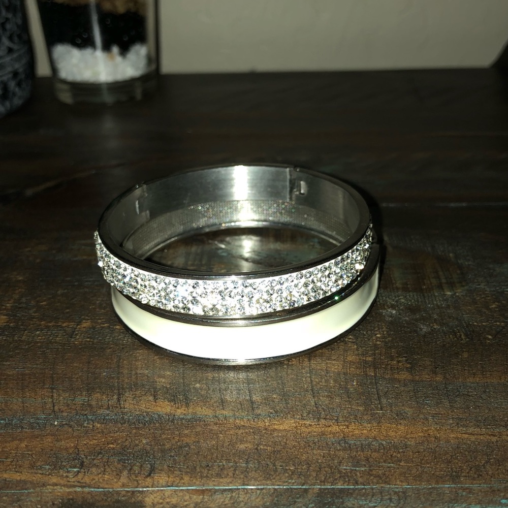 Metal Bracelet Set